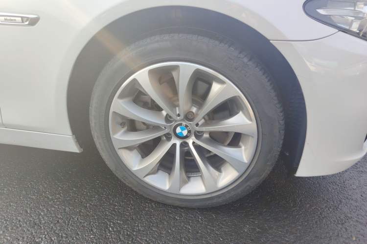 Used BMW 5 Series 2014 525Li Fashion Design Package