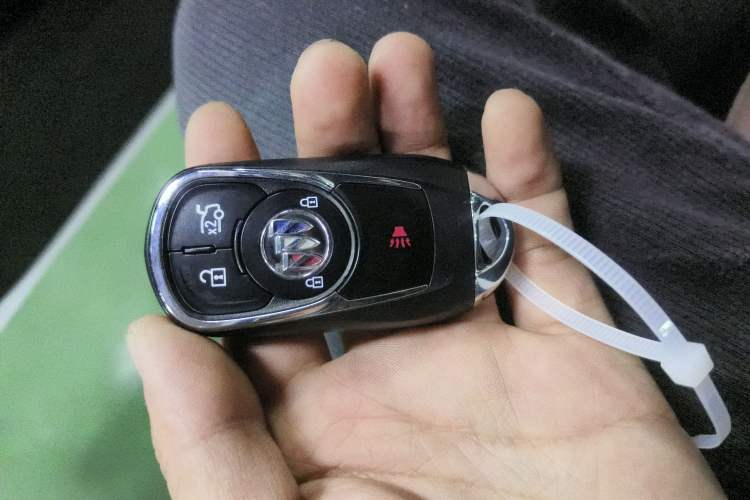 Used Buick Regal 2022 552T Smart Edition Vehicle Key