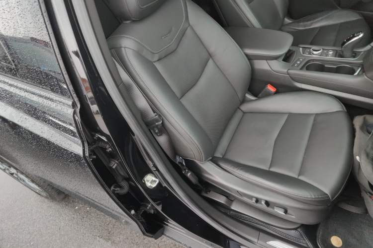 Used Cadillac XT5 2022 2.0T Four-Wheel Drive Luxury Version (Hummingbird Edition)