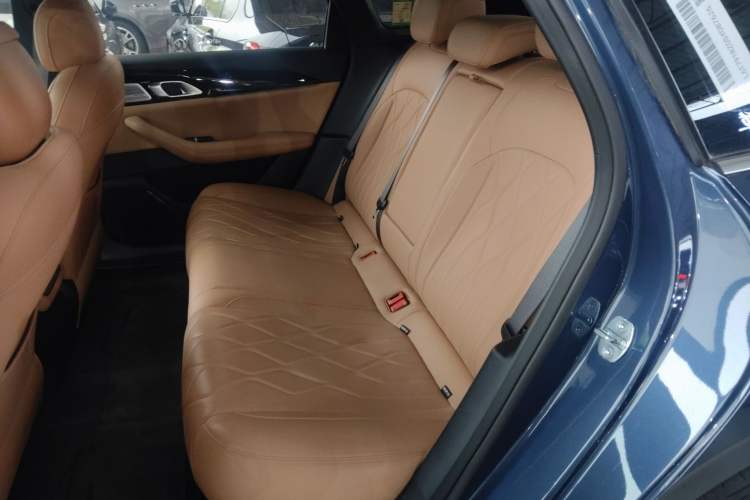 Used Geely Galaxy A7 2025 Model EM-i 150km Starship Edition Left Rear Seat