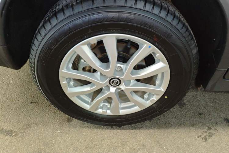 Used Nissan X-Trail 2023 Classic 2.0L Two-Wheel Drive Smart Connect & Comfort Edition Right Rear Wheel Hub