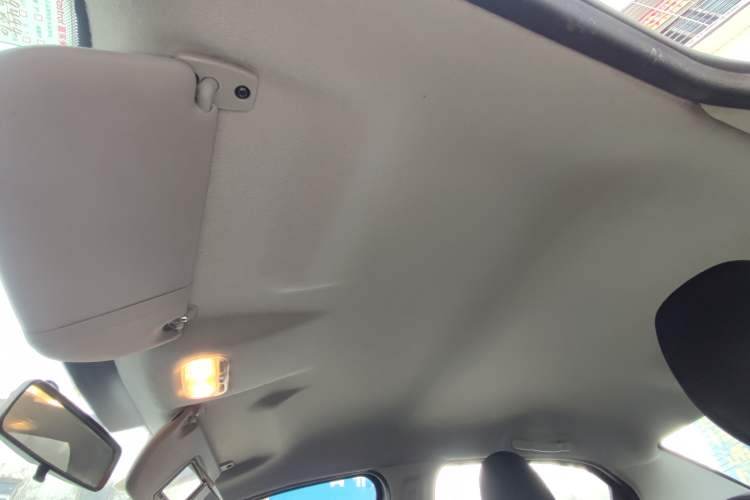 Used Peugeot 301 2014 1.6L Automatic Comfort Edition Headliner