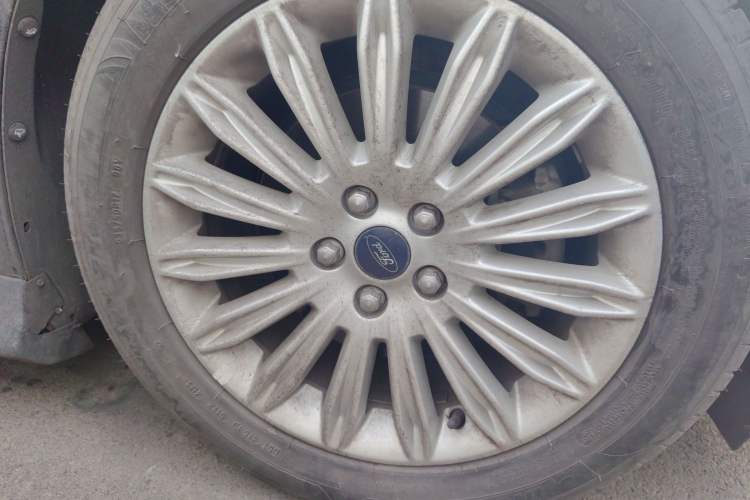 Used Ford Mondeo 2013 2.0L GTDi 200 Luxury Model