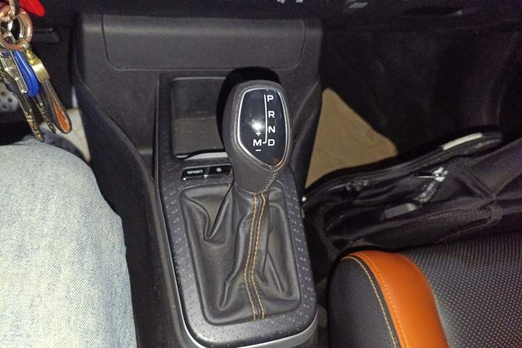 Used Geely Auto Vision X1 2017 1.3L Automatic Fun Edition
