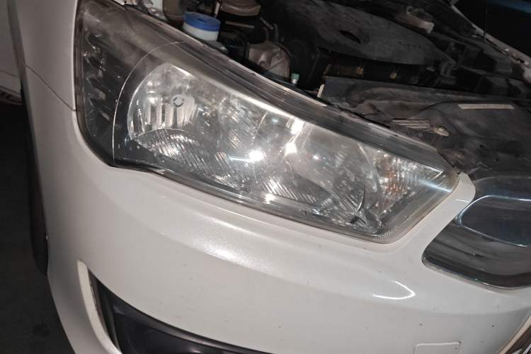 Used Citroen C-Quatre 2013 Sedan 1.6L Manual - Prestige Model Right Front Headlight