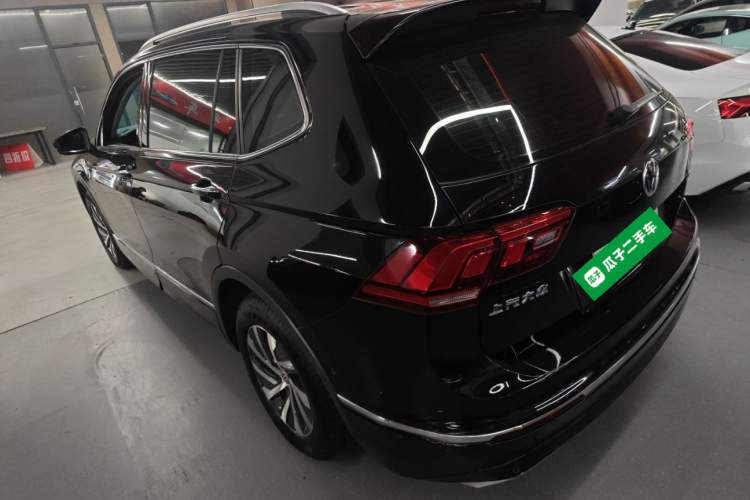 Used Volkswagen Tiguan L New Energy 2020 430 PHEV Plug-in Hybrid Prestige Edition Rear Left 45 Deg