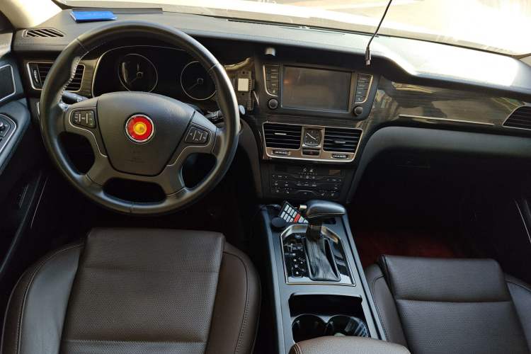 Used Hongqi H7 2017 2.0T Luxury Model
