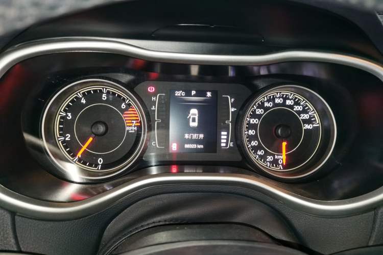 Used Jeep Cherokee 2016 2.4L Leading Edition