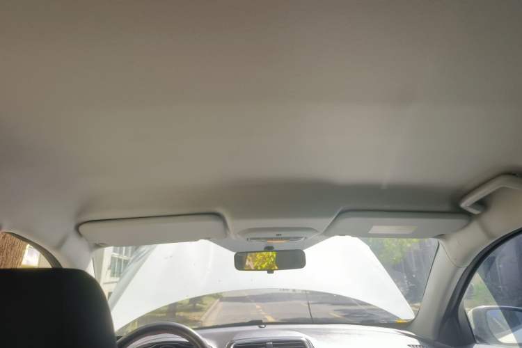 Used Ford Escort 2019 Revised 1.5L Automatic ZhiXiang Version (Tire Pressure Monitoring) China VI Standard Headliner