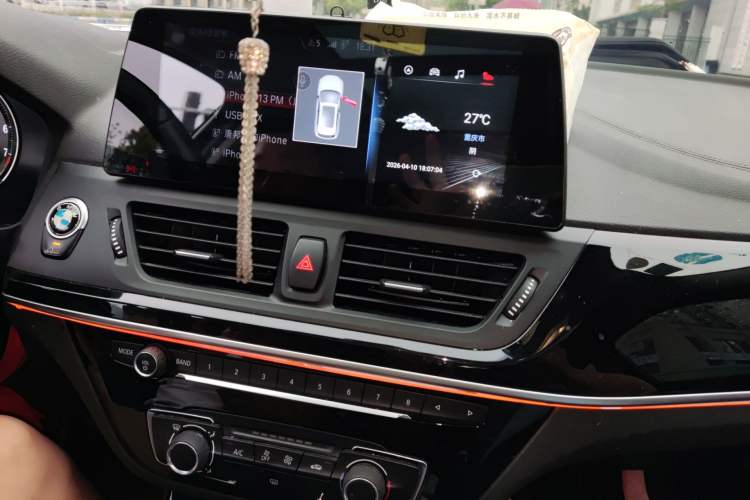 Used BMW 1 Series 2018 118i Sport Edition Audio And AC Panel