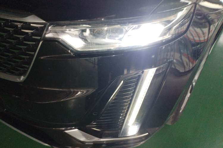 Used Cadillac XT6 2021 28T Six-Seater Luxury Version Left Front Headlight