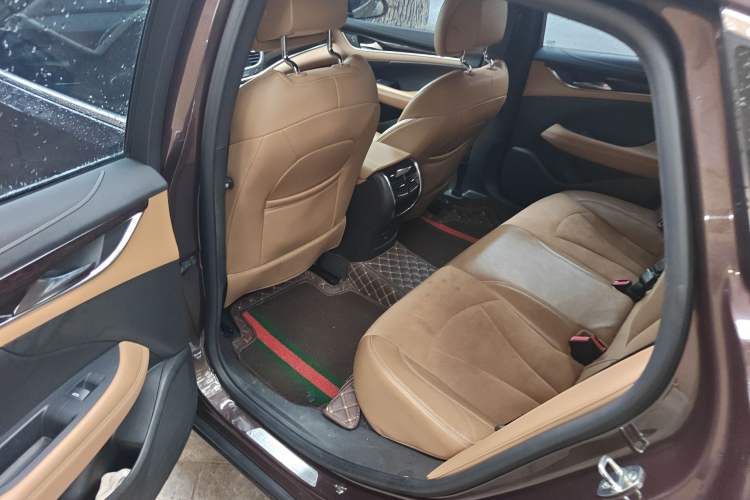 Used Buick LaCrosse 2018 28T Elite Edition