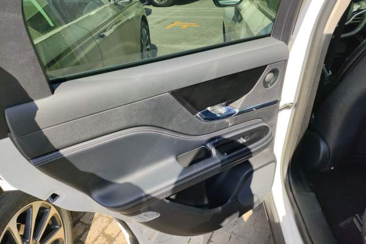 Used Lincoln Corsair 2024 2.0T Four-Wheel Drive Prestige Edition