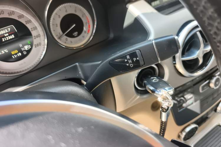 Used Mercedes-Benz GLK-Class 2014 GLK 200 Standard Model