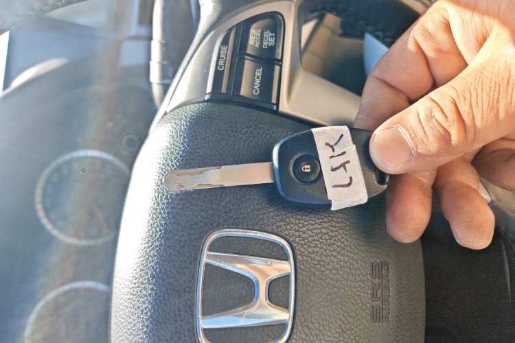 Used Honda Accord 2010 2.0L EX
