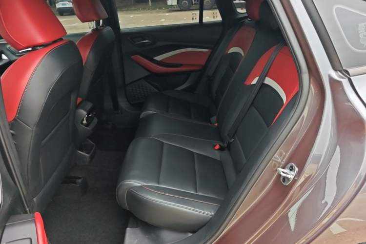 Used MG 5 2023 180 DVVT CVT Luxury Edition
