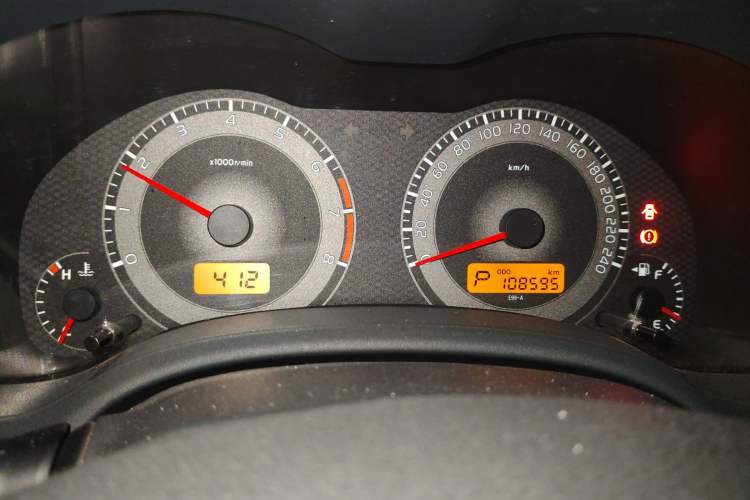 Used Toyota Corolla 2011 1.6L Automatic GL Sunroof Version