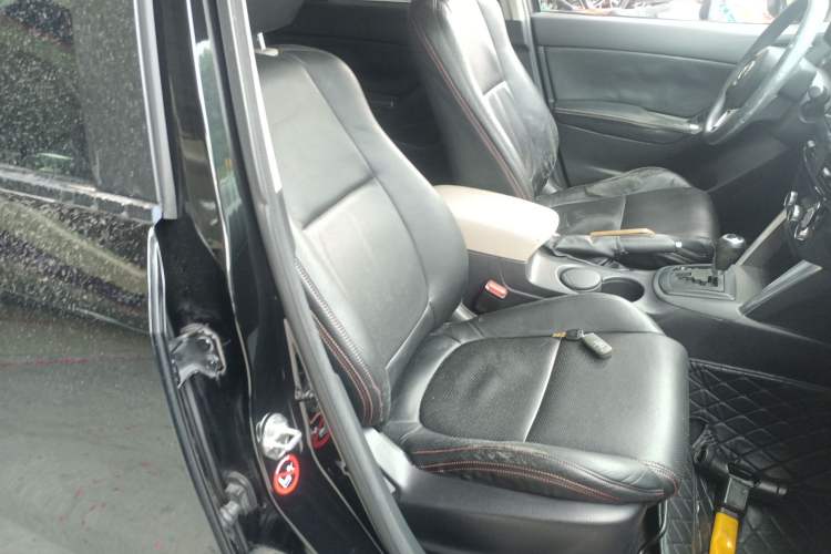 Used Mazda CX-5 2013 2.0L Automatic Two-Wheel Drive Comfort Version
