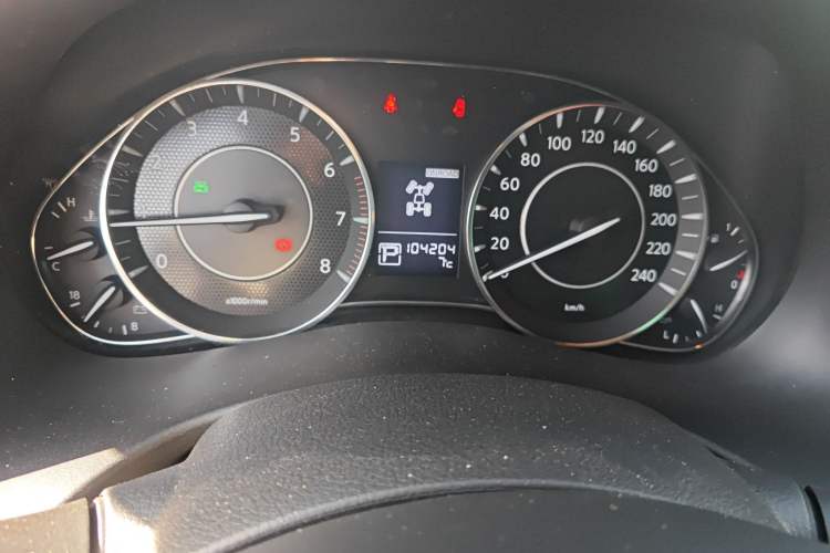 Used Nissan Patrol 2018 4.0L LinkedIn Edition Odometer Close Up