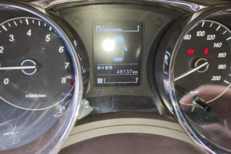 Used Baojun 730 2016 1.5L Manual Comfort Version 7 Seats China V Emission Standard