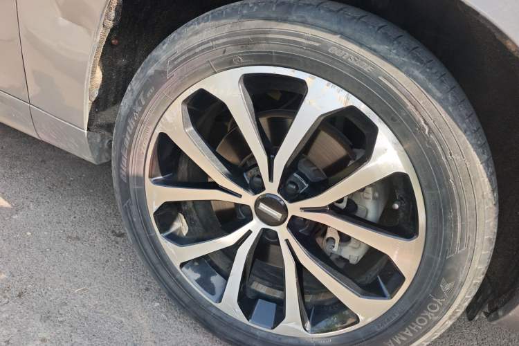 Used Wey VV7 2017 2.0T Ultra-Luxury Version
