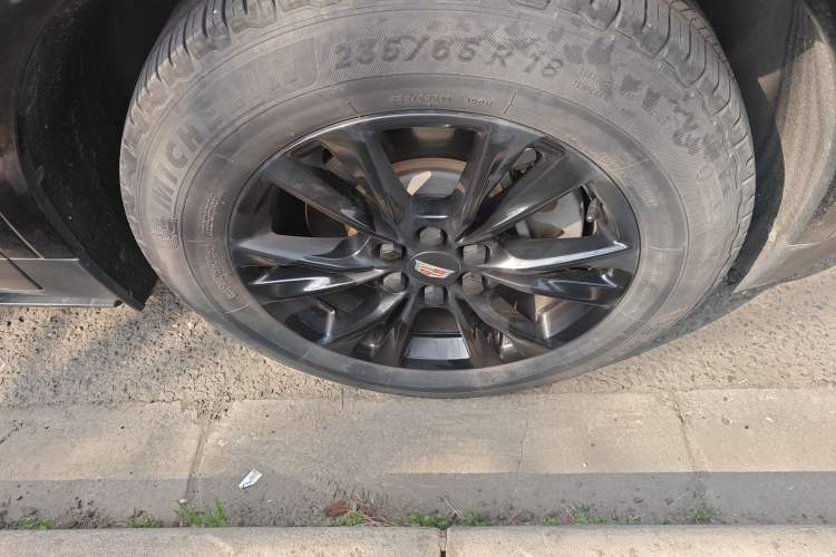 Used Cadillac XT5 2020 28T Four-Wheel Drive Luxury Version