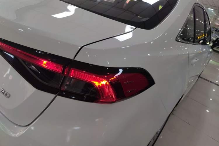 Used Toyota Allion 2022 2.0L Elite Edition