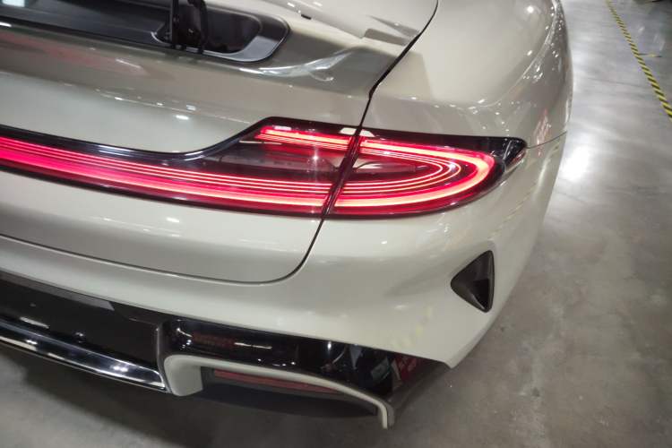 Used Xiaomi Auto SU7 2024 Rear-Drive Ultra-Long Range Advanced Pro-Level Intelligent Driving Version
