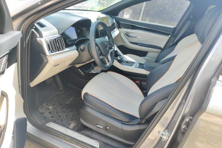 Used BYD Song PLUS New Energy 2021 EV Flagship Model Left Front Seat