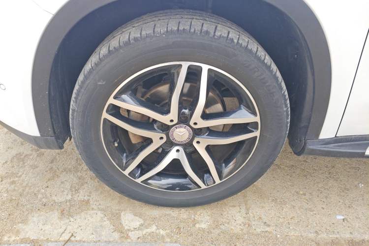 Used Mercedes-Benz GLA 2016 GLA 220 4MATIC Fashion Edition Left Front Wheel Hub