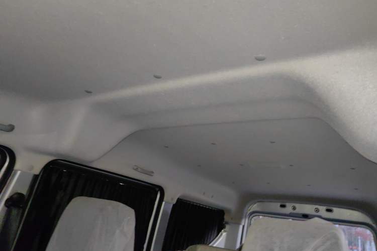 Used Kuayue Kuayue Xing V3 2023 1.3L Gasoline Standard Model 6-Seater Passenger Vehicle