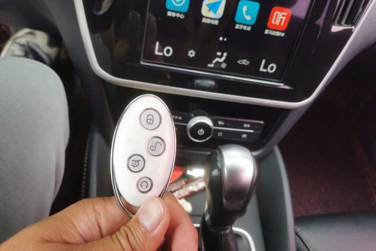 Used BYD Song MAX 2017 1.5T Automatic Smart Connect Elite 7-Seater