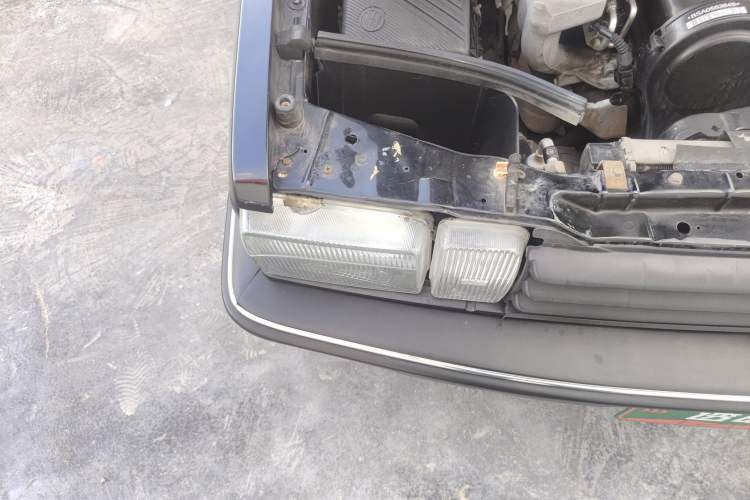 Used Volkswagen Santana Classic 2004 1.8L Station Wagon Right Front Headlight