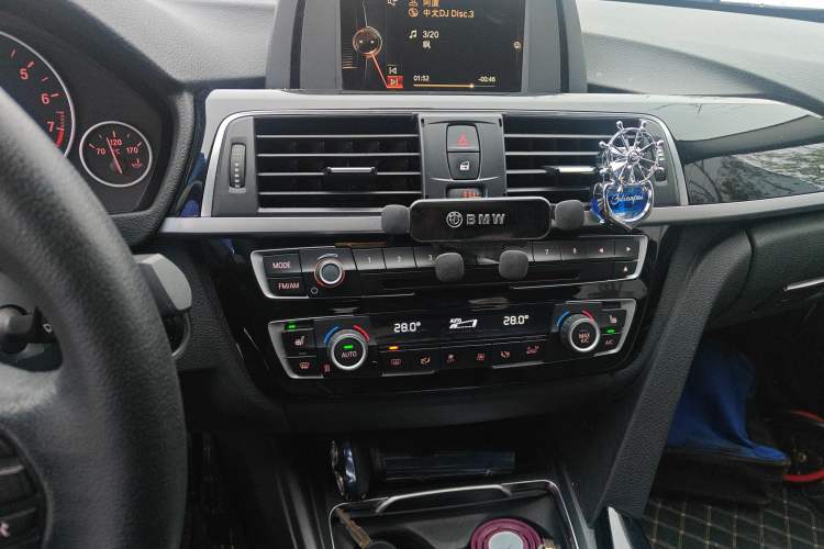 Used BMW 3 Series 2017 320Li Fashion Model
