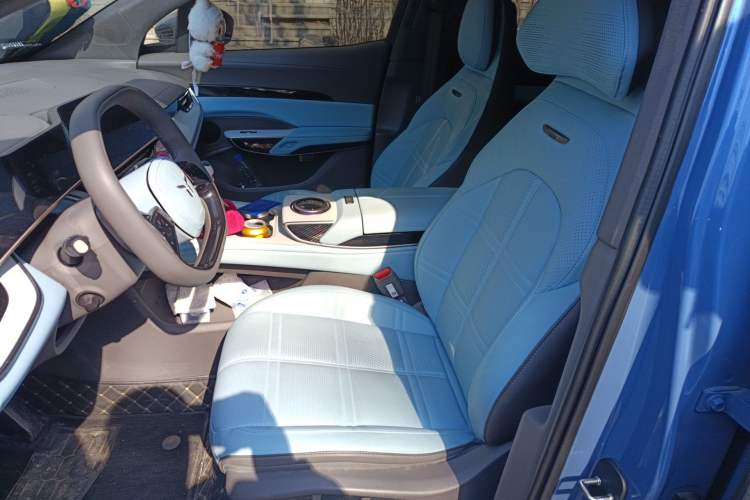 Used Hongqi Tiangong 08 2025 730 Max Rear-Drive Version Left Front Seat