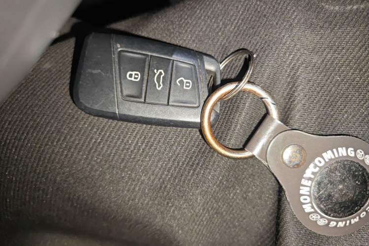 Used Volkswagen Variant 2018 380TSI Two-Wheel Drive Comfort Edition