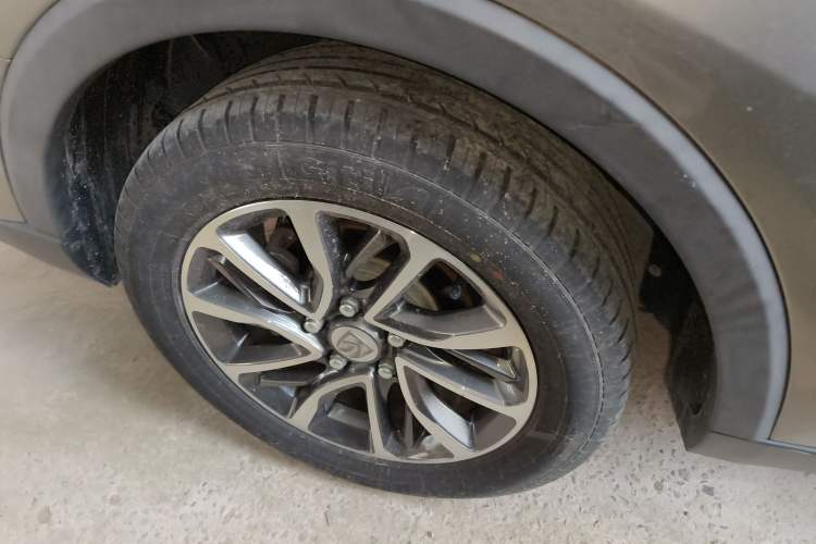 Used Baojun 730 2019 1.5T Manual Fashion Model 7-seater China VI