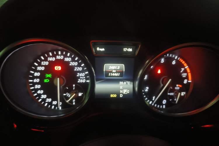 Used Mercedes-Benz M-Class 2014 ML 400 4MATIC Dynamic Model