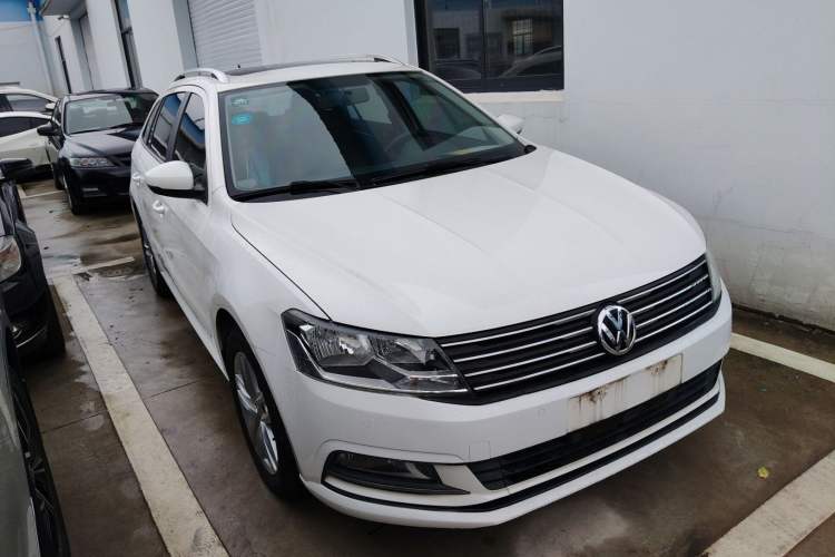 Used Volkswagen Gran Lavida 2015 1.6L Automatic Comfort Edition