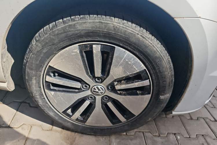 Used Volkswagen Golf Pure Electric 2020 Chari