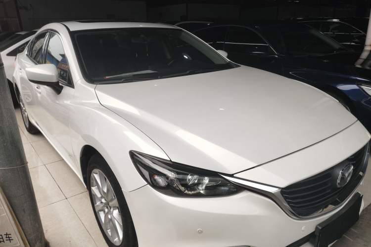 Used Mazda Atenza 2017 2.0L Blue Sky Luxury Edition
