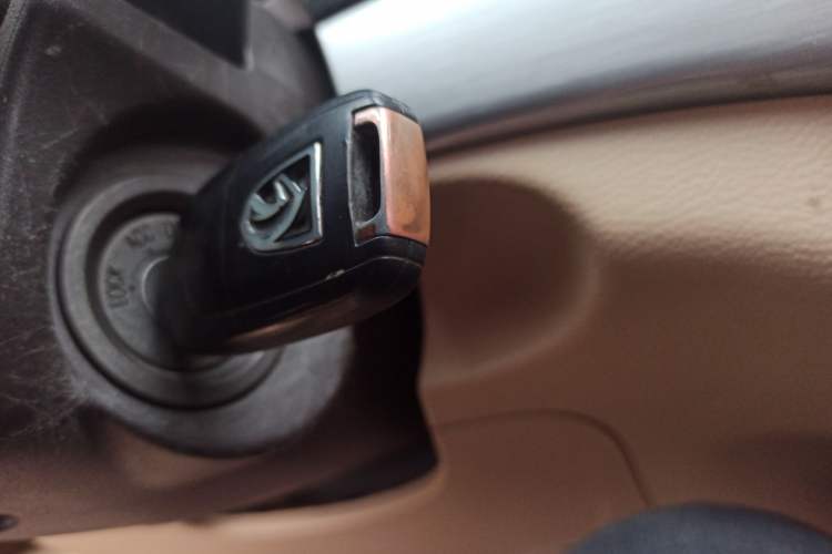 Used Baojun 730 2016 1.8L iAMT Comfort Version 7 Seats
