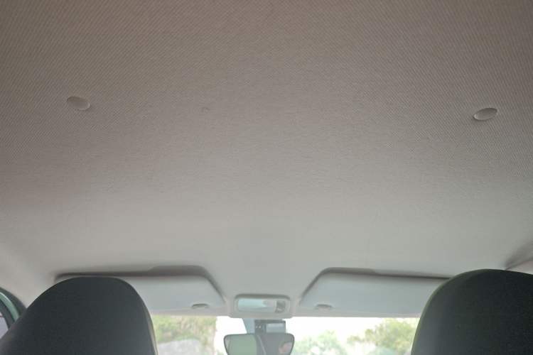 Used Wuling Hongguang MINIEV 2021 Macaron Premium Model – Lithium Iron Phosphate Headliner