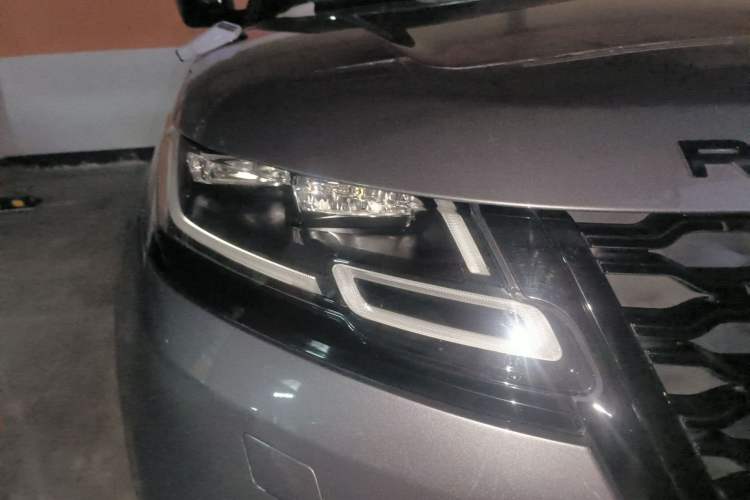 Used Land Rover Range Velar 2021 P250 Sparkling Black Limited Edition Right Front Headlight