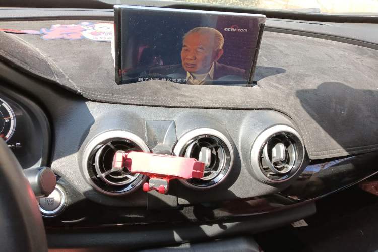 Used Wey VV7 2017 2.0T Flagship Model
