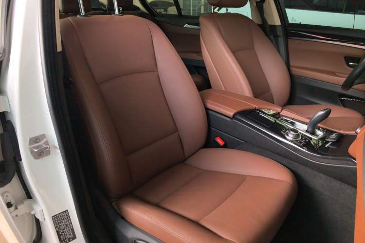 Used BMW 5 Series 2017 520Li Elegant Edition
