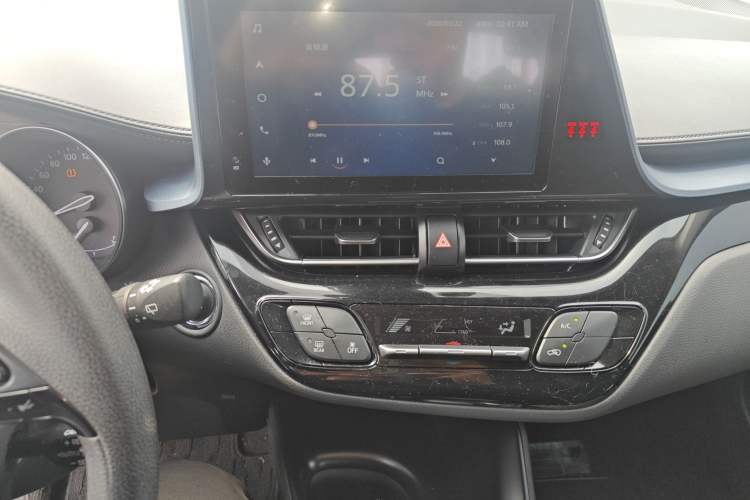 Used Toyota IZOA 2021 2.0L Enjoy Edition Audio And AC Panel