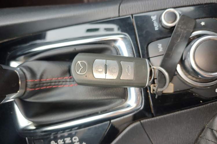 Used Mazda 3 Axela 2014 Sedan 2.0L Automatic Sport Model Vehicle Key