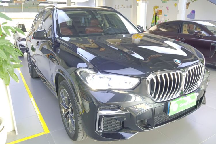 Used BMW X5 2022 Restyled xDrive 30Li Luxury Version M Sport Package
