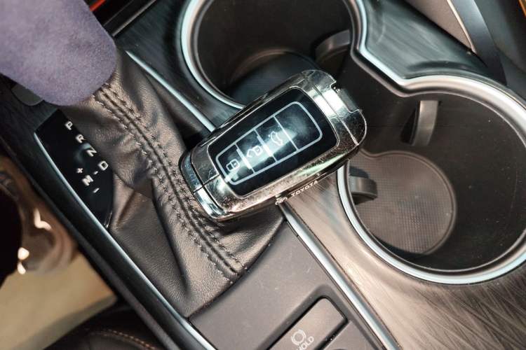 Used Toyota Camry 2022 2.0GVP Premier Edition